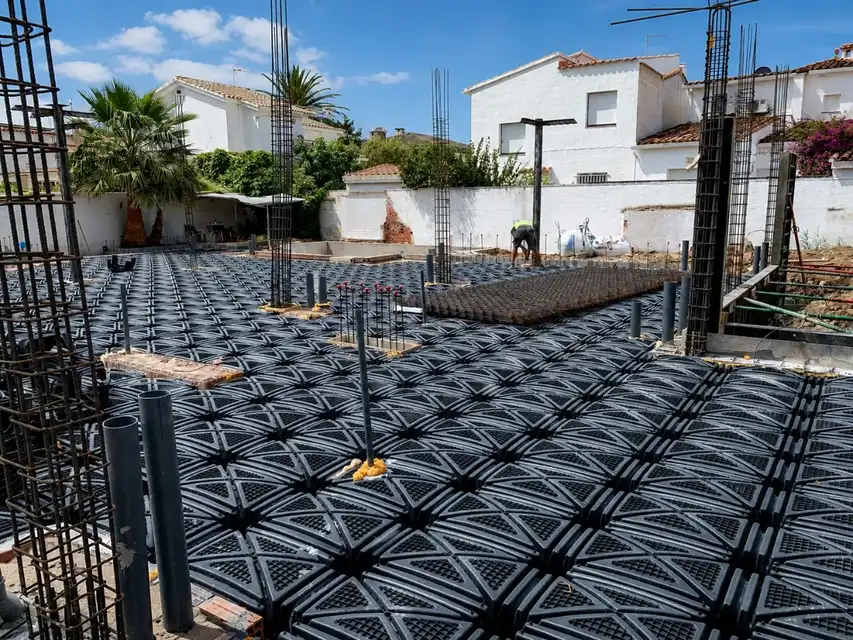 Obre nova a Empuriabrava